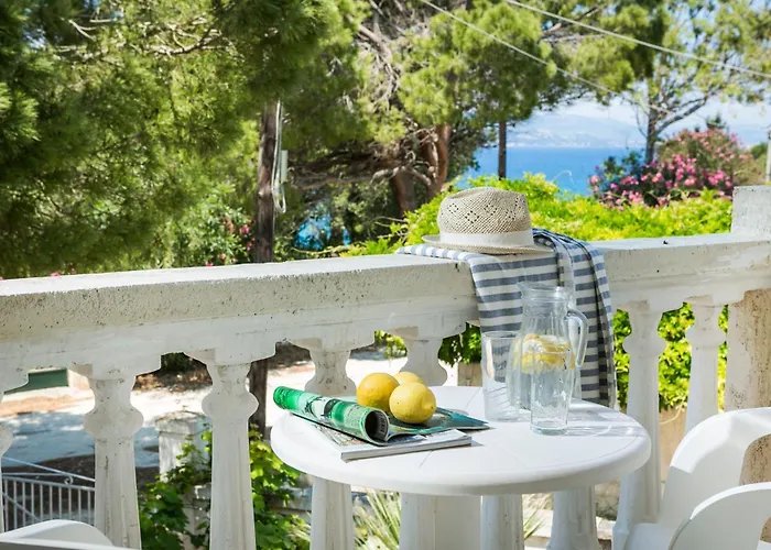 Апартаменты Sunset Appartments Миния