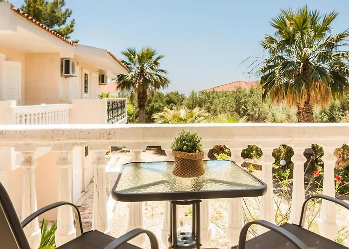 Sunset Appartments Апартаменты Миния